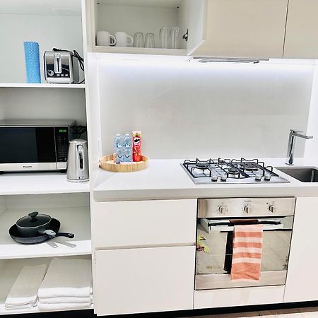 Melbourne Cbd Empire Apartment Esterno foto