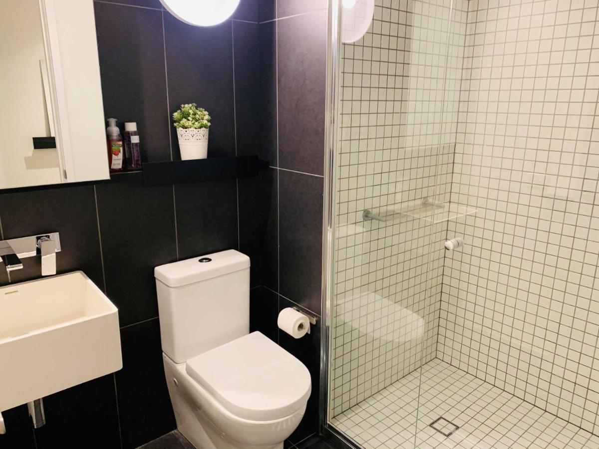 Melbourne Cbd Empire Apartment Esterno foto