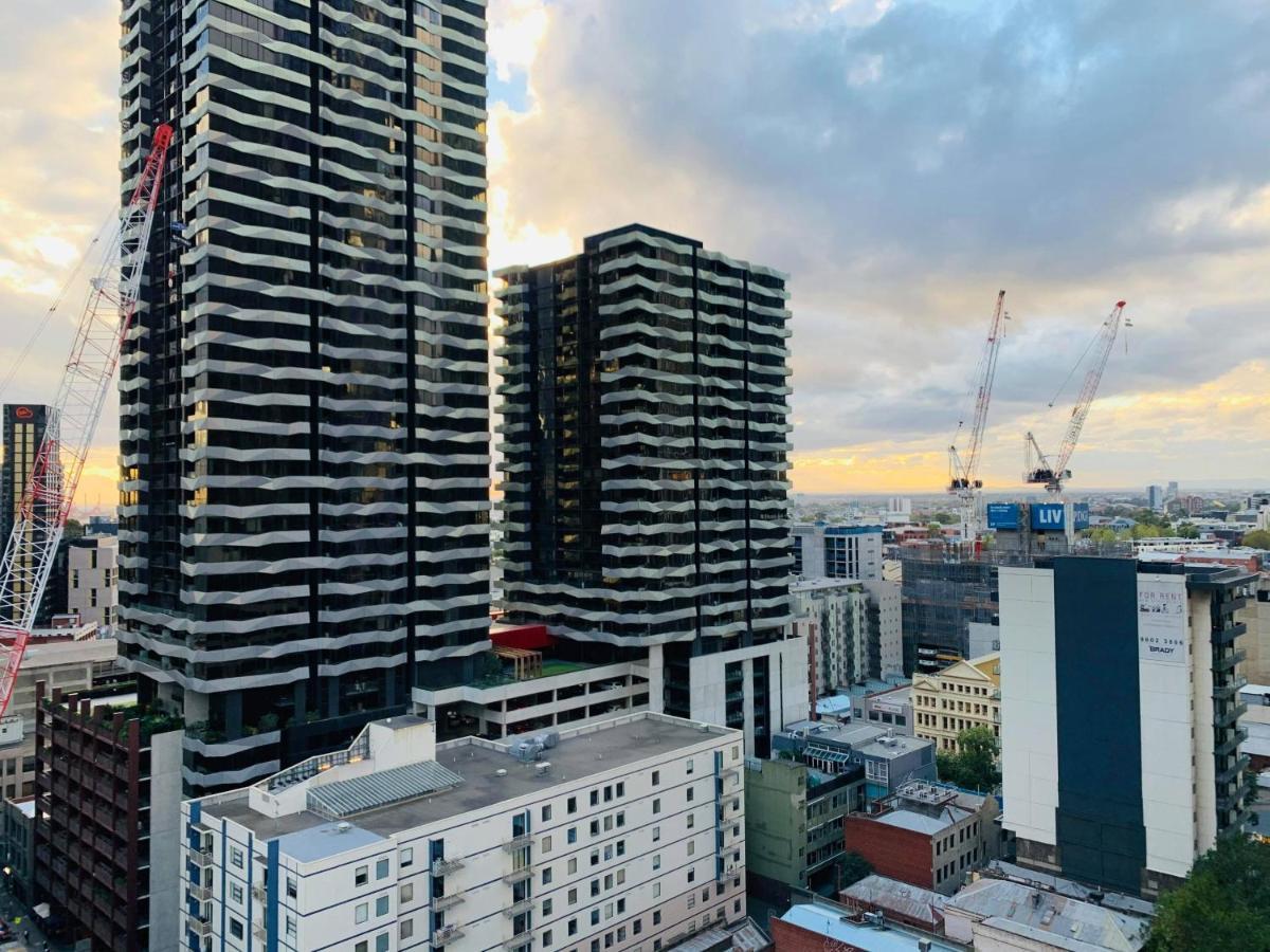 Melbourne Cbd Empire Apartment Esterno foto