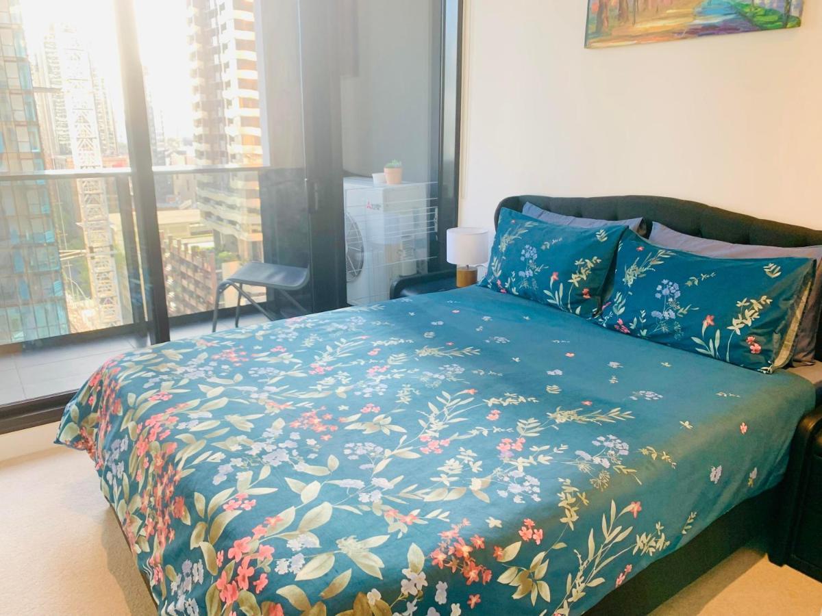 Melbourne Cbd Empire Apartment Esterno foto
